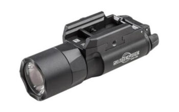 SureFire X300 Ultra Weapon Light 6V Universal/Picatinny Rail Mount 1000 Lumens Z-Xbc Push/Toggle Switch Black